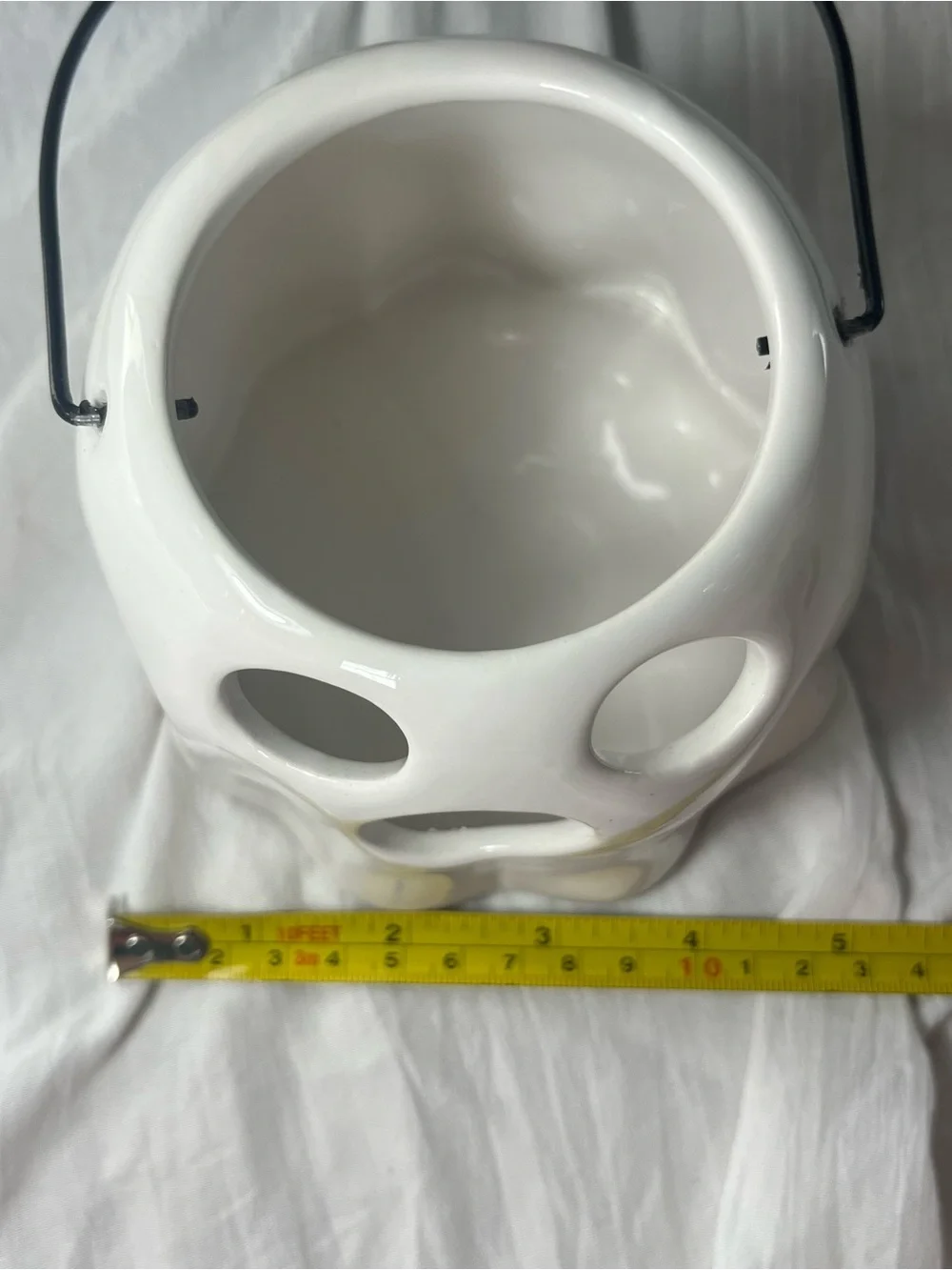 Ceramic Ghost Lantern with Handle White Glossy Spooky Halloween Candle Holder NW